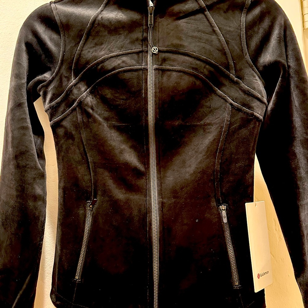 Lululemon Define Jacket size 4, NWT